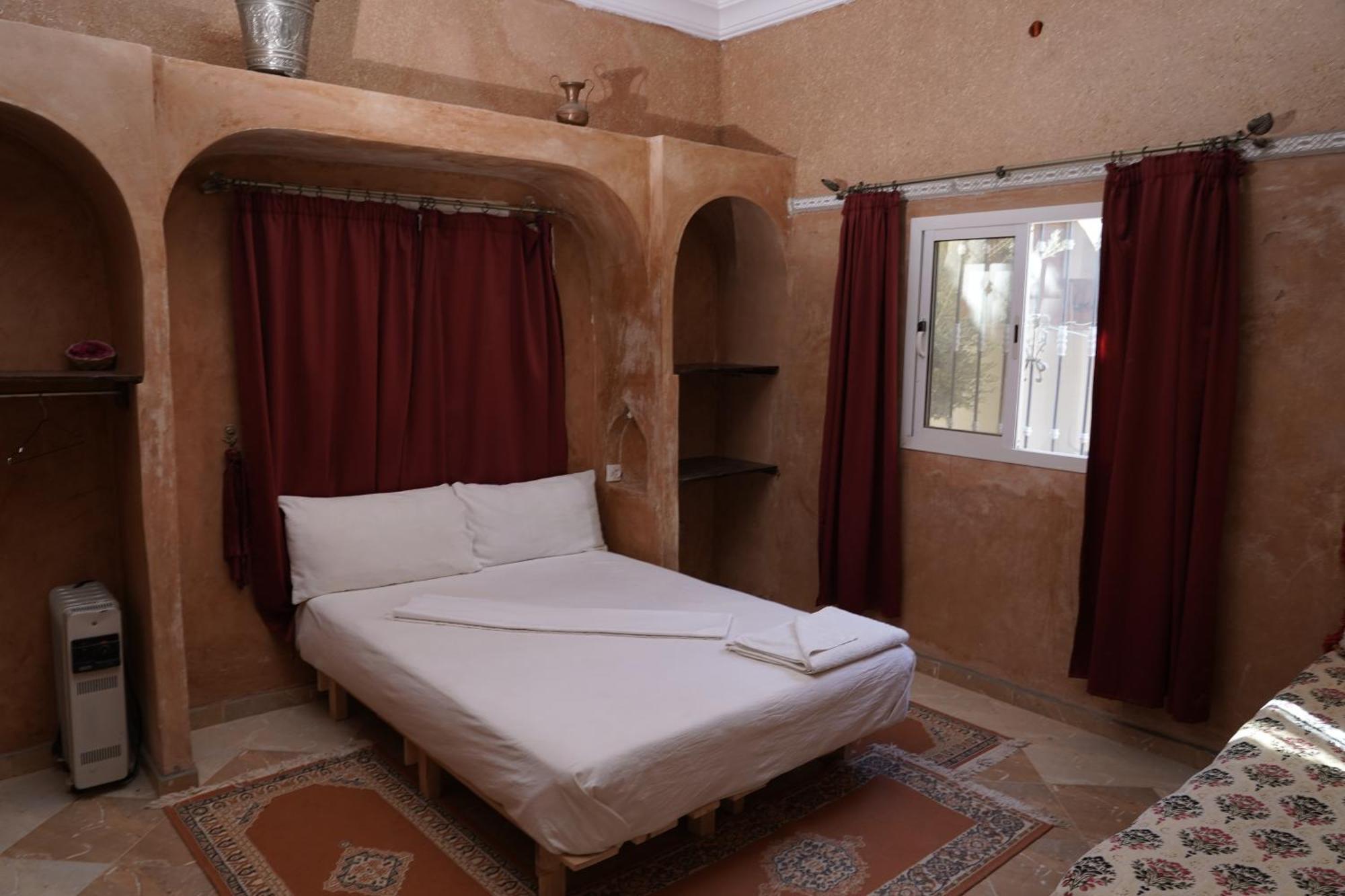 Chez Manar Otel Aït Benhaddou Dış mekan fotoğraf